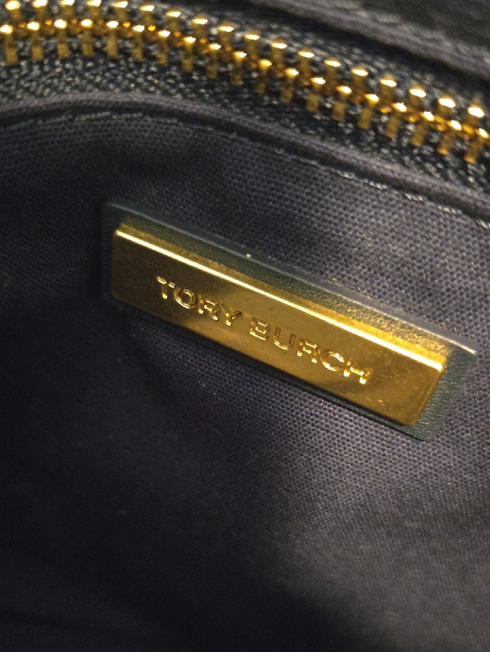 Tory Burch Blue & Cream Striped Crossbody Tote With Large Tory Emblem EUC - Picture 7 of 9